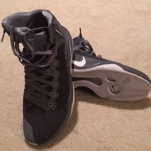 Nike Basketball Gray Hyperdunks size 9.5
